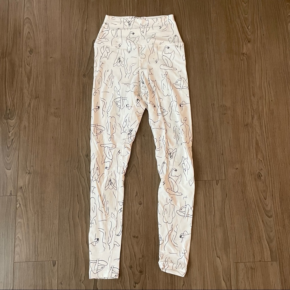 WeWoreWhat High Waist Nude-Print leggings
